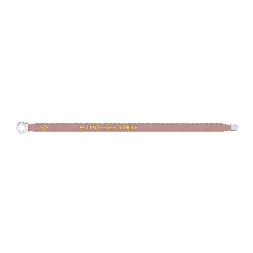 lichtfactory_armband_satin_beige_worry_less_smile_more