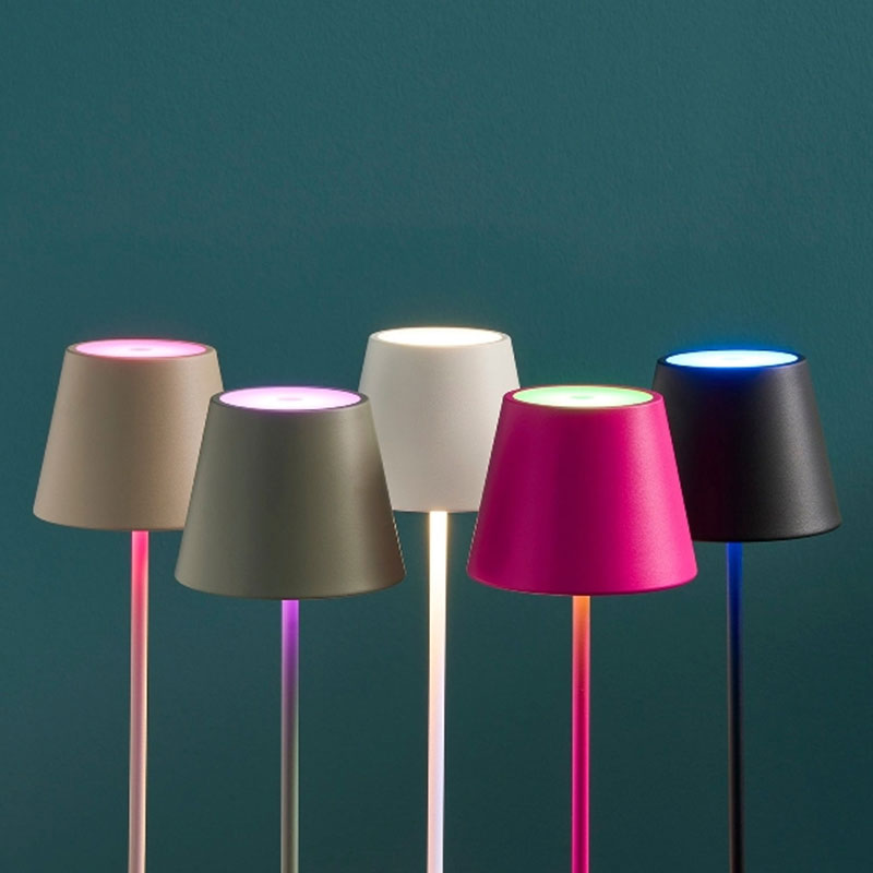 lichtfactory_akku_led_tischleuchte_colorful_rgb_01