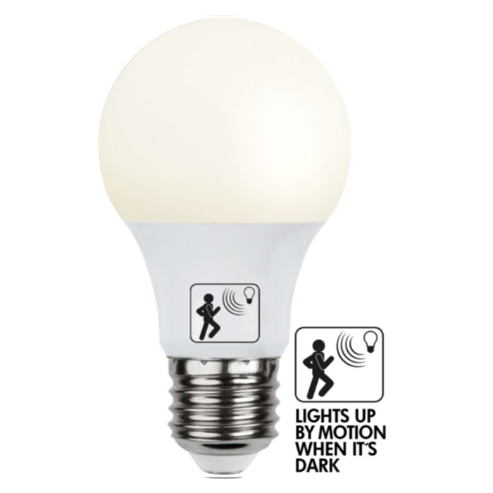 lichtfactory_leuchtmittel_einbruchschutz_E27_bewegungs_und_daemmerungssensor_8,3watt_opal